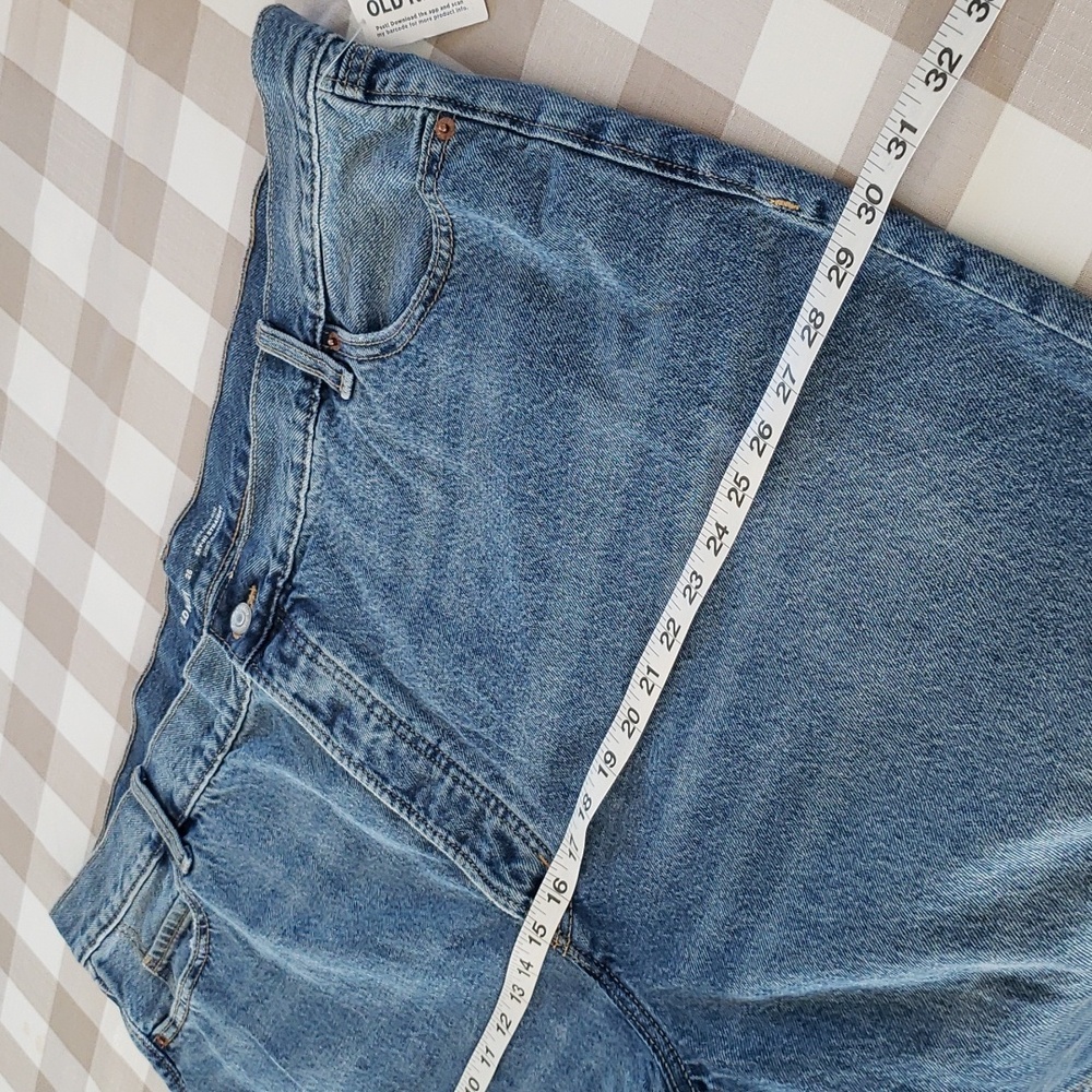 Extra High-Waisted Button-Fly Sky-Hi Straight Cropped Jeans - Size 26 - Picture 7 of 11